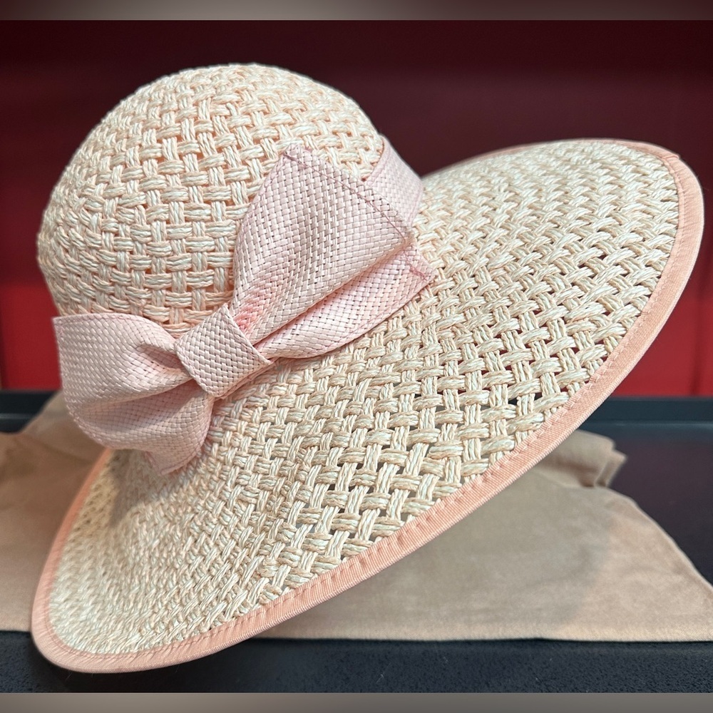 Vintage C.C Exclusives Shades of Pink Woven Hat with Bow Lightweight 4.75” Brim
